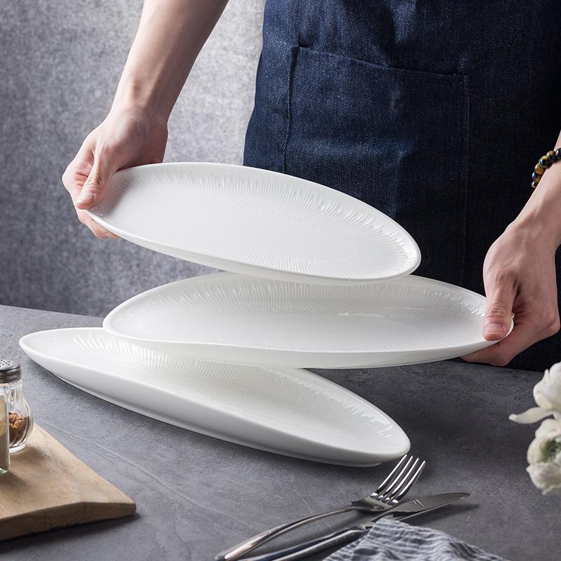 Creative Saury Plate Japanese Dish Household Light Luxury Sushi Plate White Cake Plate Ceramic Tableware