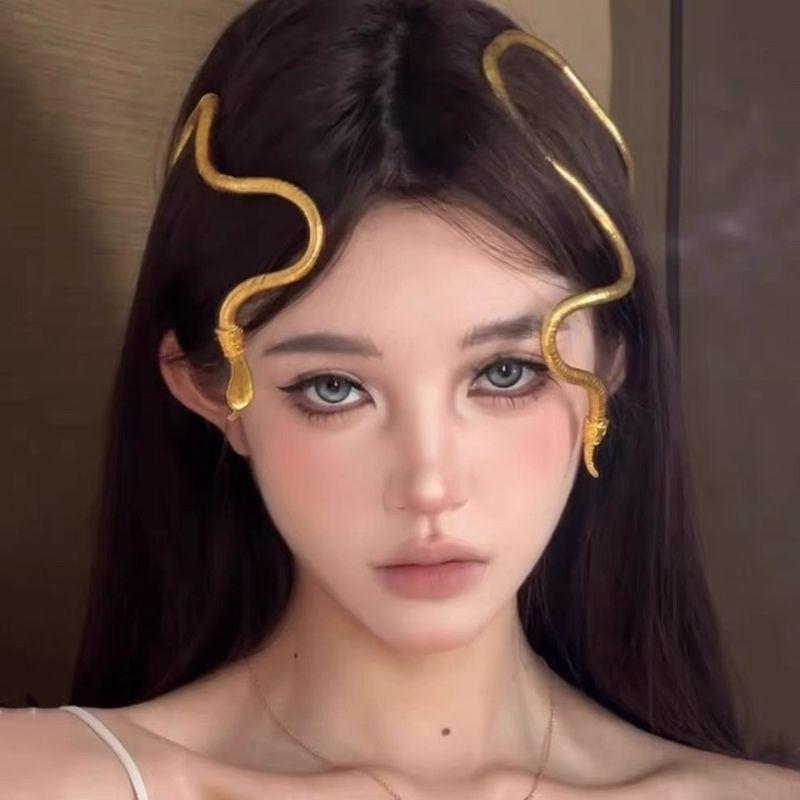 Adjustable Casual Shape Snake Necklace Dark Cool Earth Stylish European Hip Hop Bracelet Spirit Snake Hip Hop Versatile Gold Snake Necklace