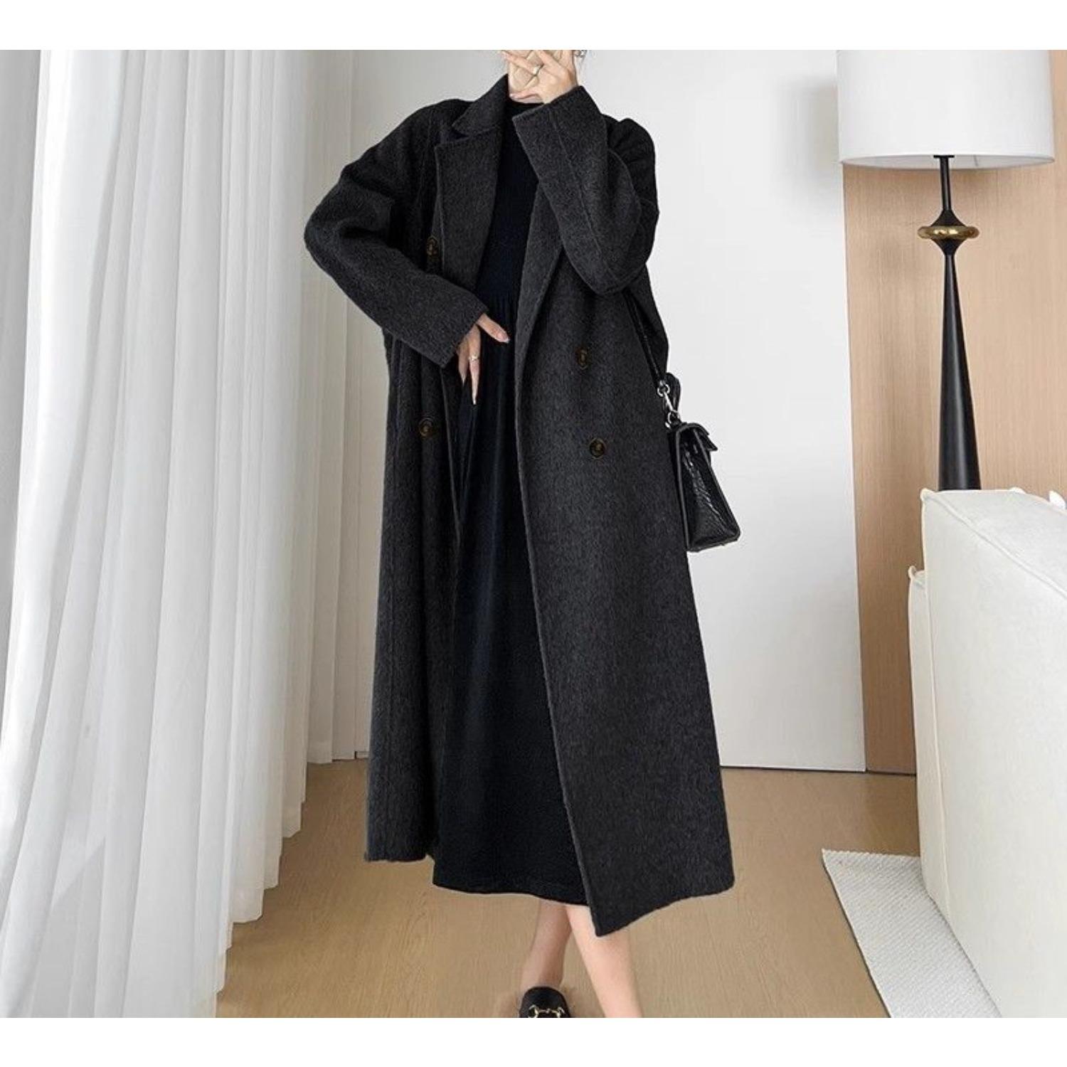 Women`s Plus Size Turn Down Collar