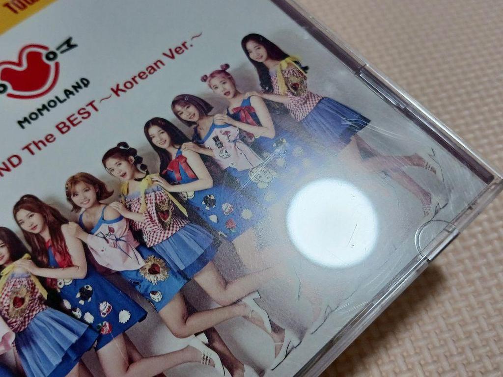 [USED] MOMOLAND The BEST - Korean Ver - Tower Records Limited Edition