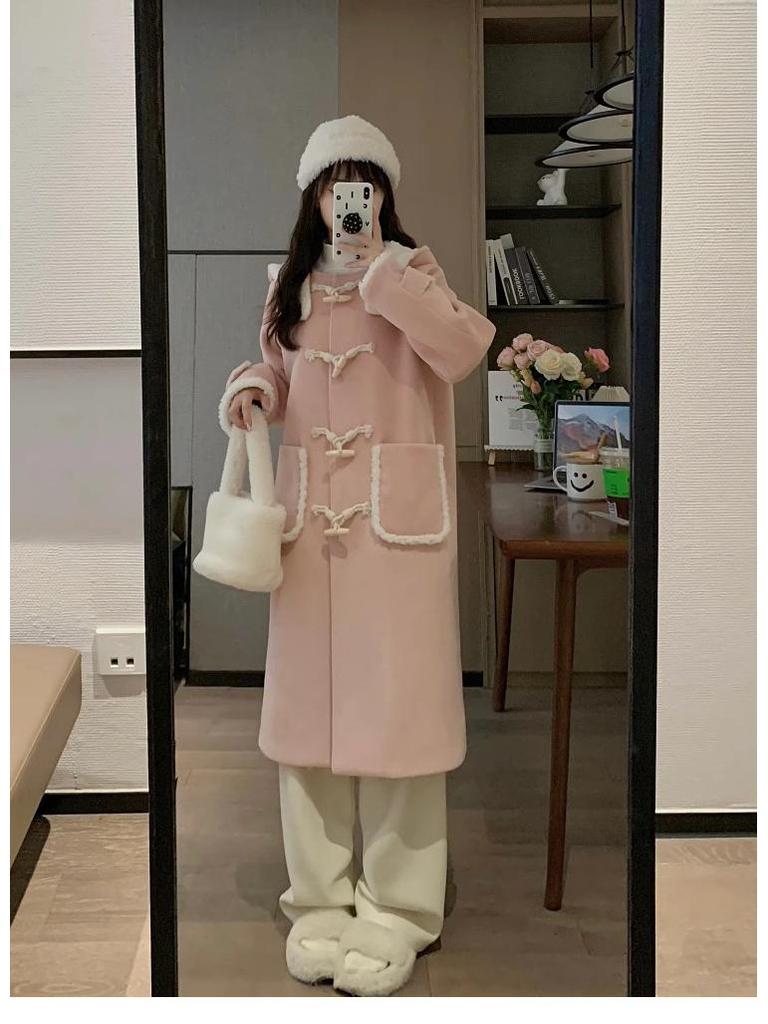 Women's Korean Pink Lambswool Tweed Coat: Winter 2025, Horn Button, Loose Fit