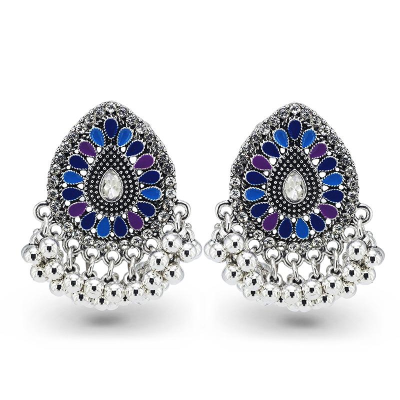 

Серьги-гвоздики в форме капли воды с бриллиантами и колокольчиками, винтажные женские серьги с темпераментом Ид аль-Фитр Лассер Байрам