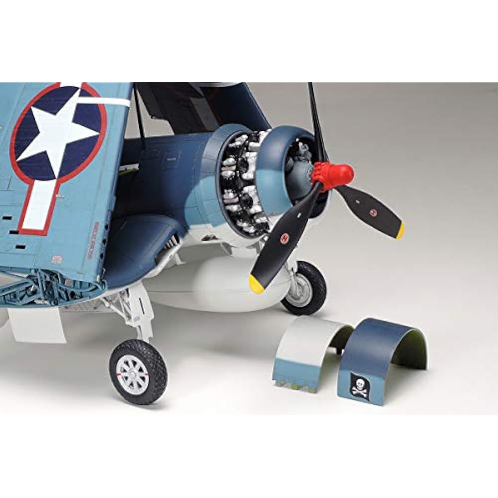 Tamiya 1/32 Aircraft Series No.25 American Navy Boat F4U-1A Corsair Model 60325