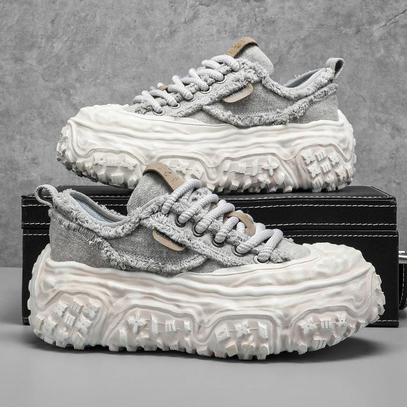 Men Thick Soled Shoes New Niche Canvas Casual Shoes Fashion Height Increasing Comfortable Non Slip Lace-Up Chunky Sneakers