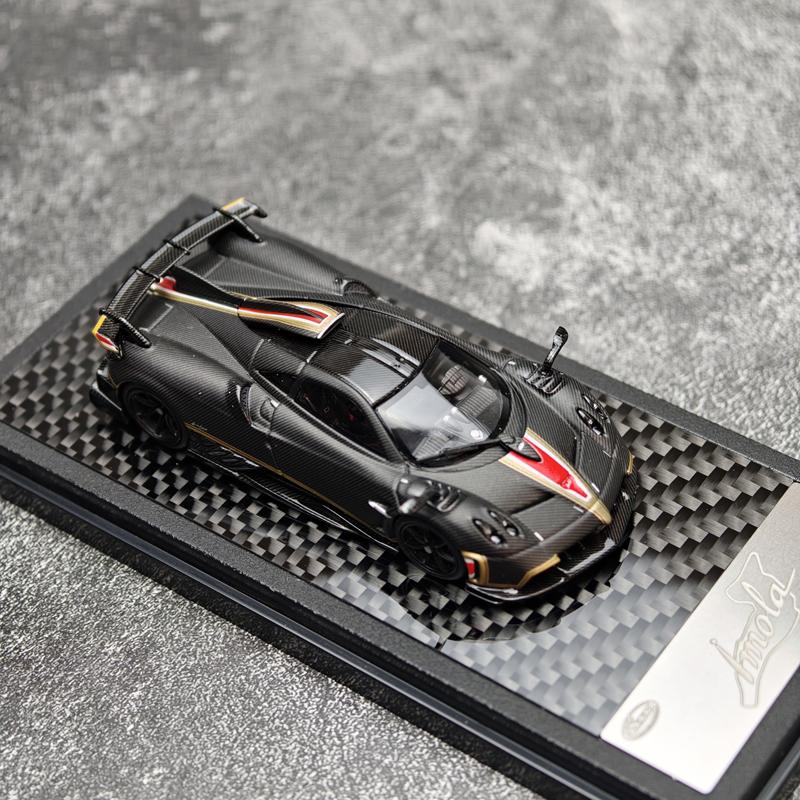 PGN Imola Supercar LCD CLD diecast model 1:64 Static decorative item collection  car model