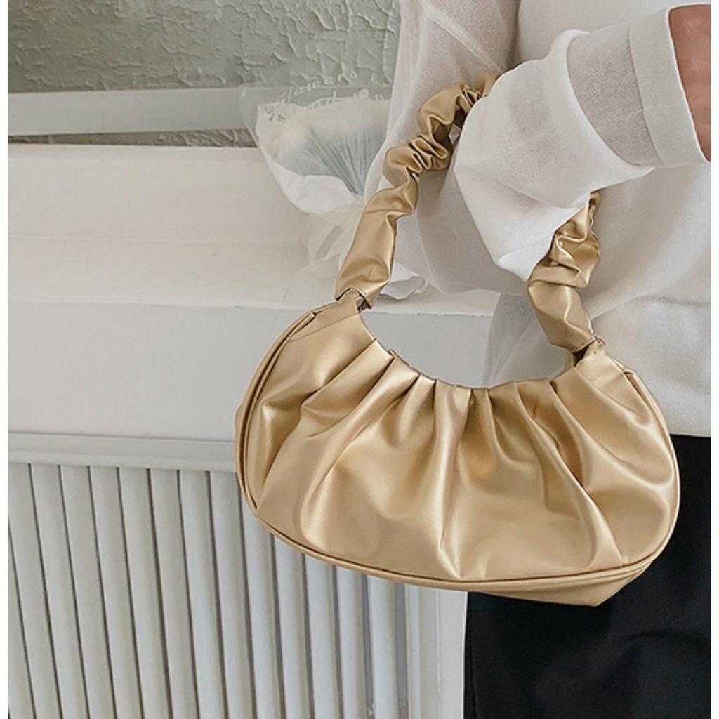 Bag Girl, Korean Version One Shoulder Dumpling Bag, French Bag, Fashionable Cloud Bag, Pleated Handbag, Armpit Bag