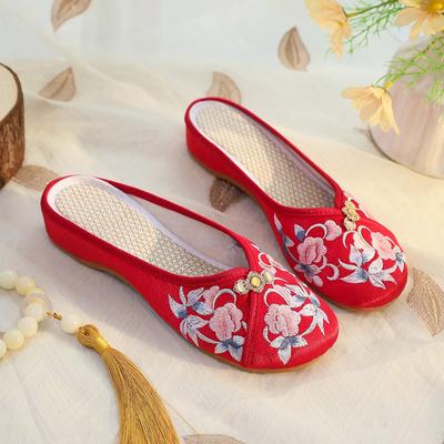 [Ice Man] 2025 New Old Beijing Cloth Shoes Women's One-pedal Slippers Mother Shoes Ethnic Style Embroidered Cheongsam Shoes