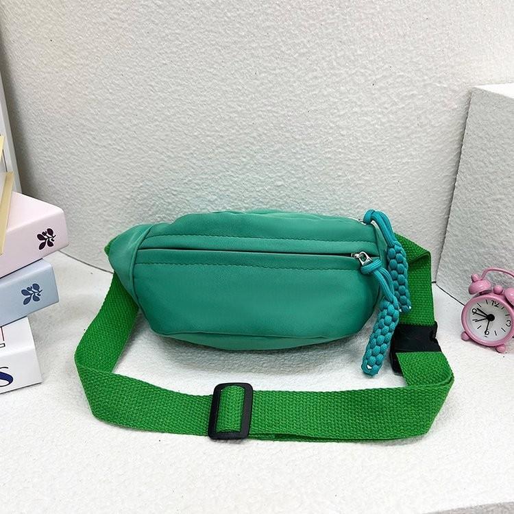 

Stylish Urban Minimalist Women s Crossbody Canvas Bag With Large Capacity And Soft Structure зелёный