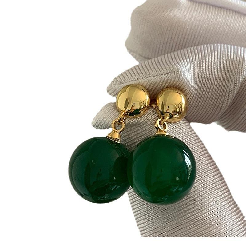 New Chinese-Style Trendy Green Agate Ball Stud Earrings For Women'S Personality, Fresh And Fashionable Trend, Versatile Earrings And Earrings.