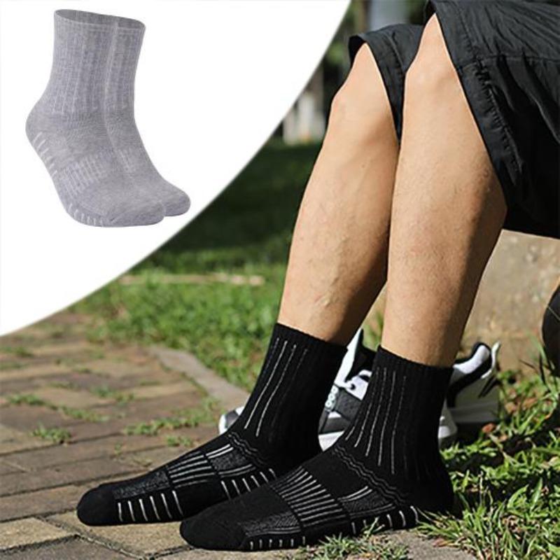 1/3 Pairs Mens Moisture Wicking Outdoor Hiking Work Wool Socks Compression Cushion Crew Socks Leisure Men Black  Grey Socks