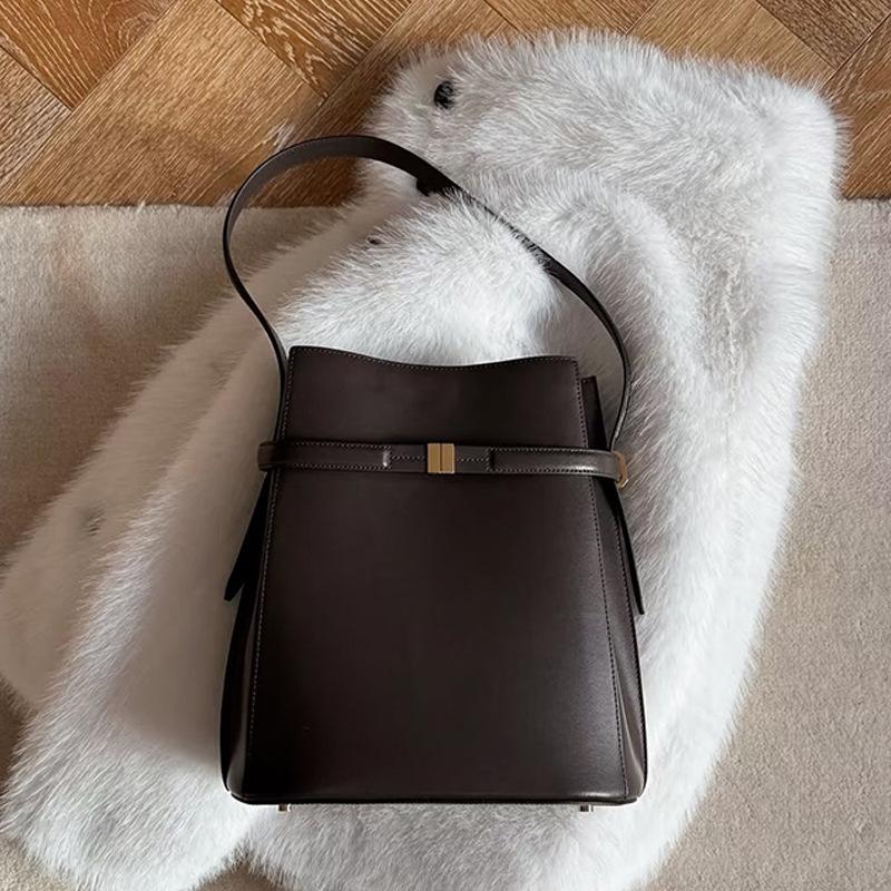 TOTEME Genuine Leather Women's Crossbody and Shoulder Bag - Casual Swedish Design for Commuting