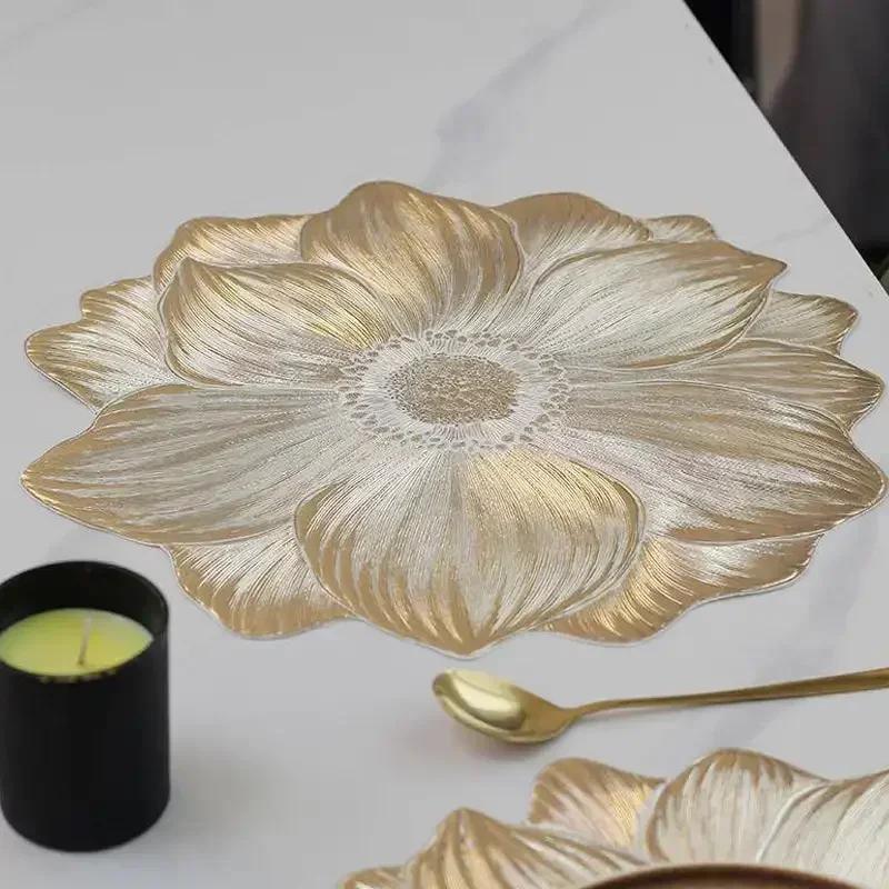 Hot Sale Lotus Shape Table Placemats Tableware Place Mat Oil Heat Resistant Waterproof Washable PVC Tableware Mat