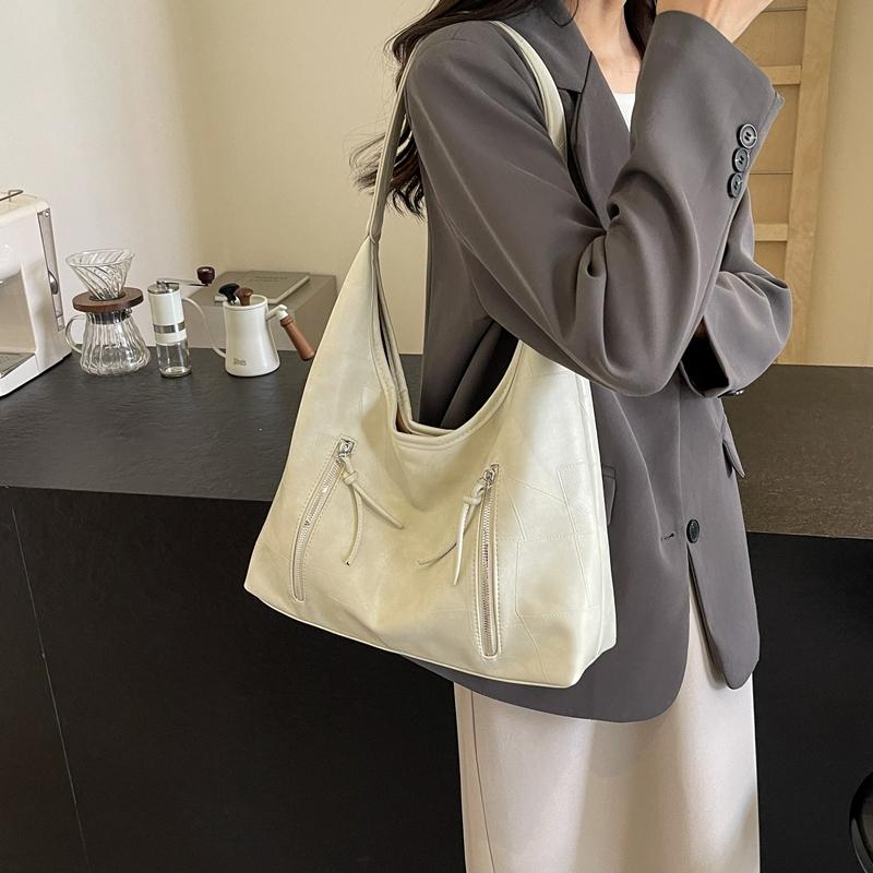Elegant large capacity women's bag  simple shoulder bag  Korean transport bag  new