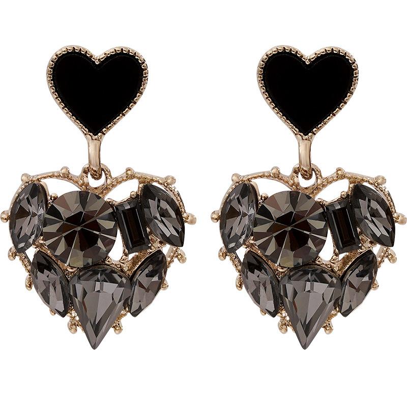 Black Love Earrings for Women Light Luxury Studs Fashion Classic High-Grade Temperament Personality Earrings