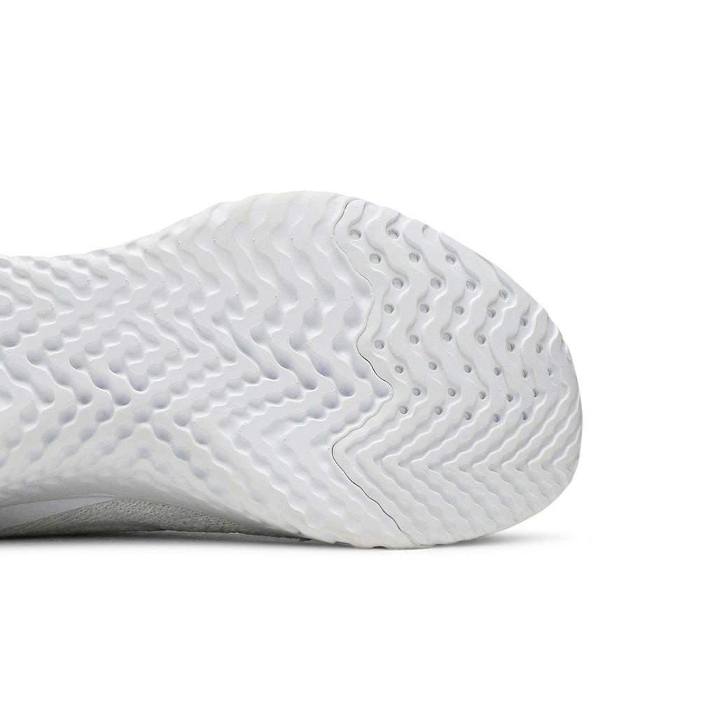 Nike Womens Epic Phantom React Flyknit 'Triple White' (women's sizes) White / White-Pure Platinum Running Shoes BV0415 100
