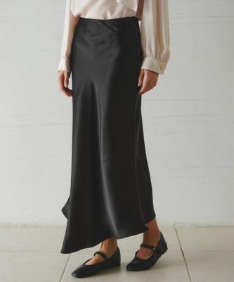 LENINA Aloha Unbalanced Satin Long Skirt_Black
