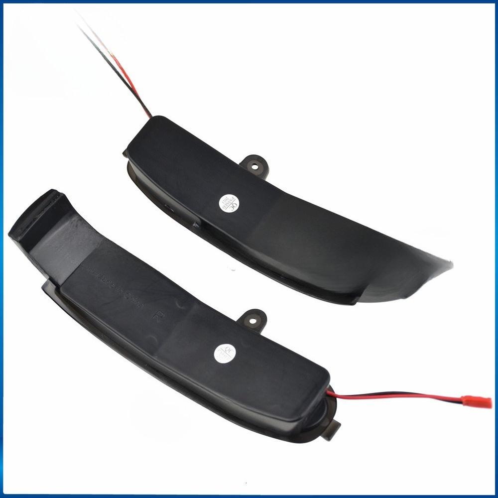 Suitable for Mercedes-Benz W203 S203 CL203 Turn Signal LED Yellow Running Water Rearview Mirror Rearview Mirror Running Water Light