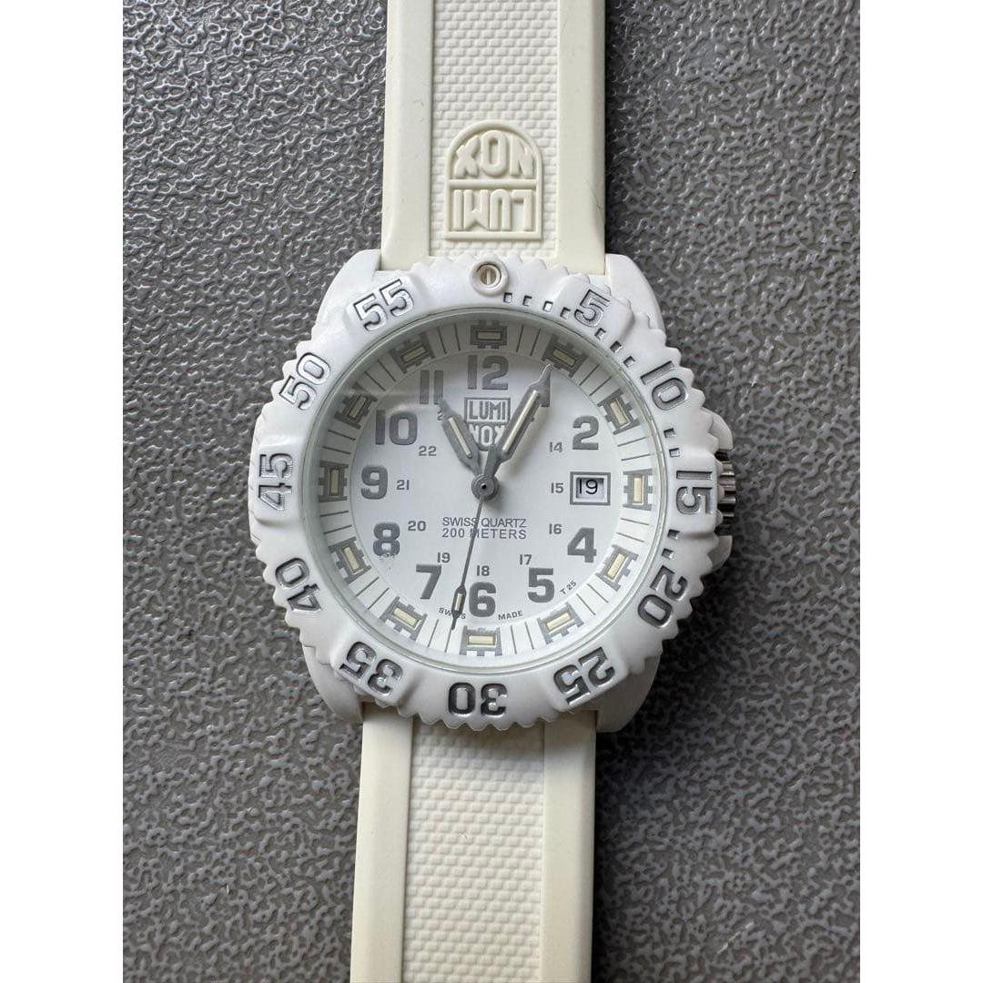 Used Luminox 3050 series white watch