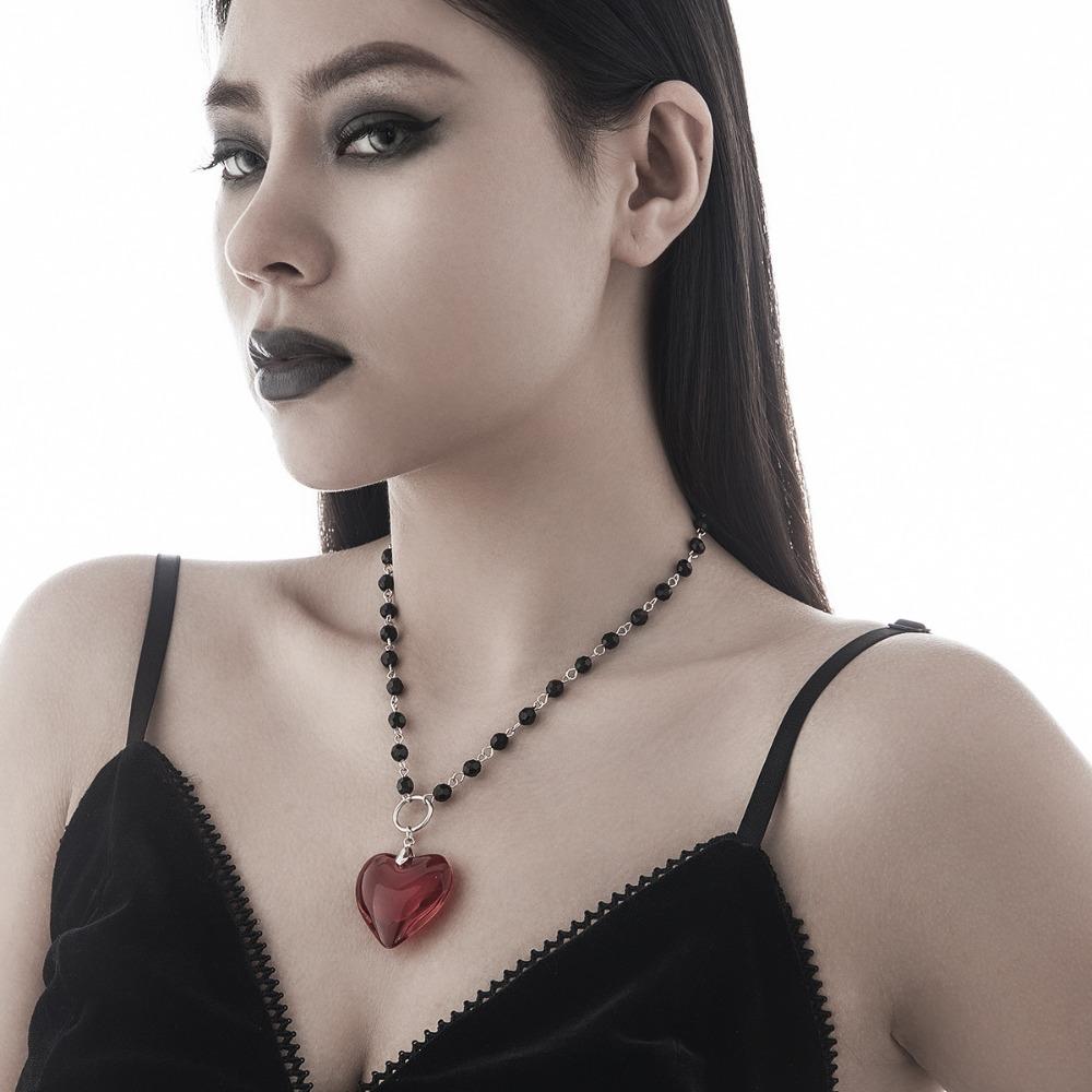Collana Pendente Cuore Rosso in Vetro Nero con Perline di Cristallo, Stile Gotico Trendy, per Donne, Collare con Ciondolo Personalità, Gioiello Regalo