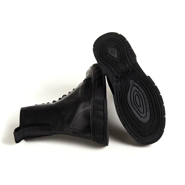Viron Recycled Apple Leather Lace-Up Boots 1992 Black