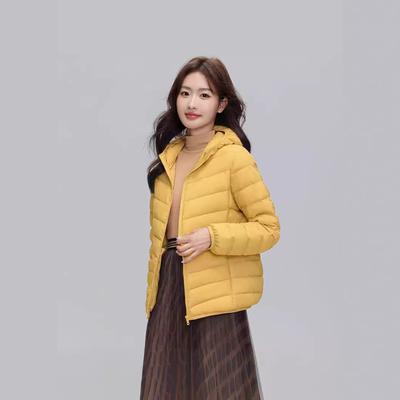 White Duck Down Ultra-light Down Jacket Women's Lightweight Slim Down Jacket with Hat To Keep Warm Short Japanese and Korean Jacket