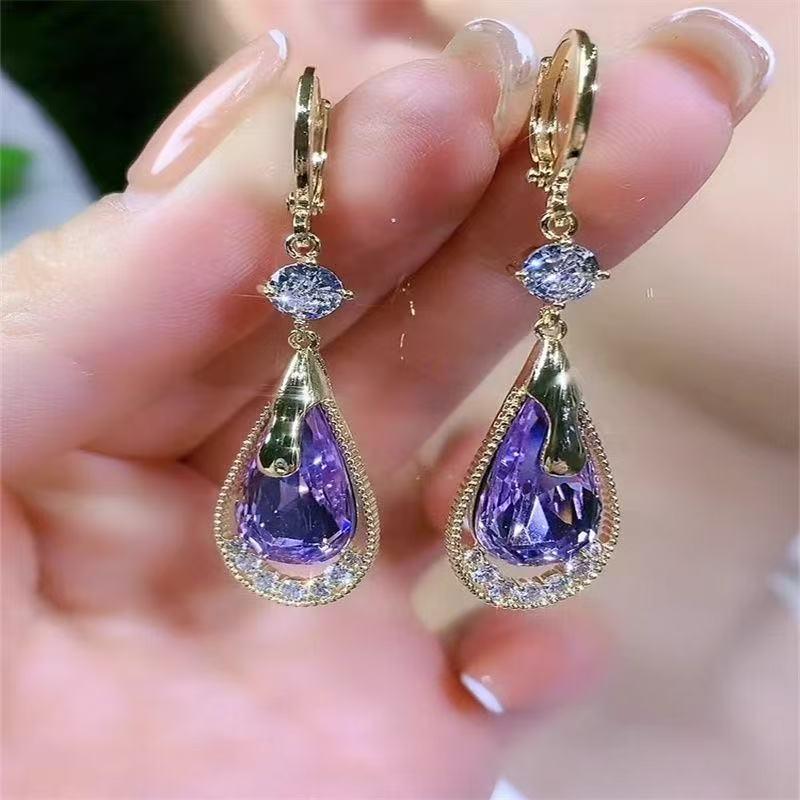 Elegante Lila Wassertropfen Zirkonia Kristall Hängeohrringe für Damen