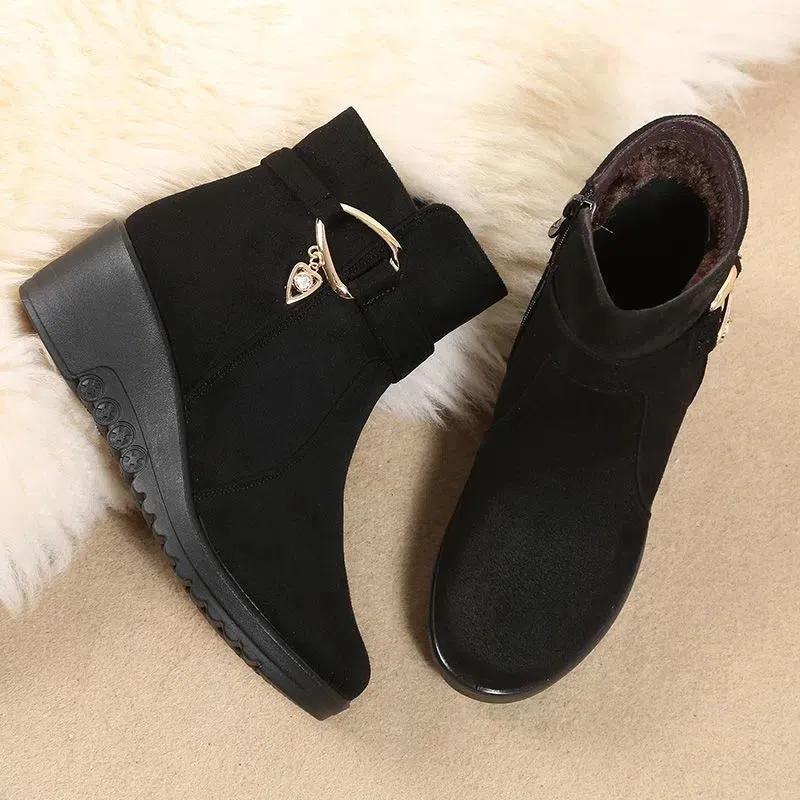 Women's Cotton Shoes, Winter Warmth, Non-slip Suede Short Boots, Wedge-heeled Soft-soled Plus Velvet Old Beijing Cloth Boots