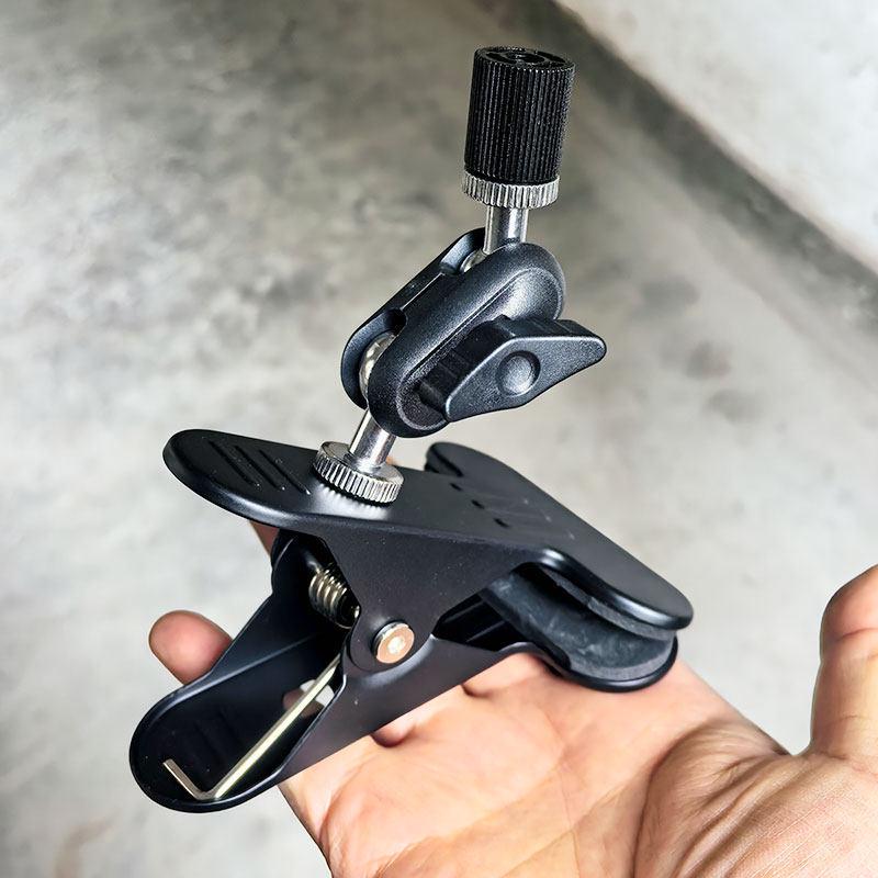 Universal Metal Phone Clamp Stand for Desktop Broadcasting
