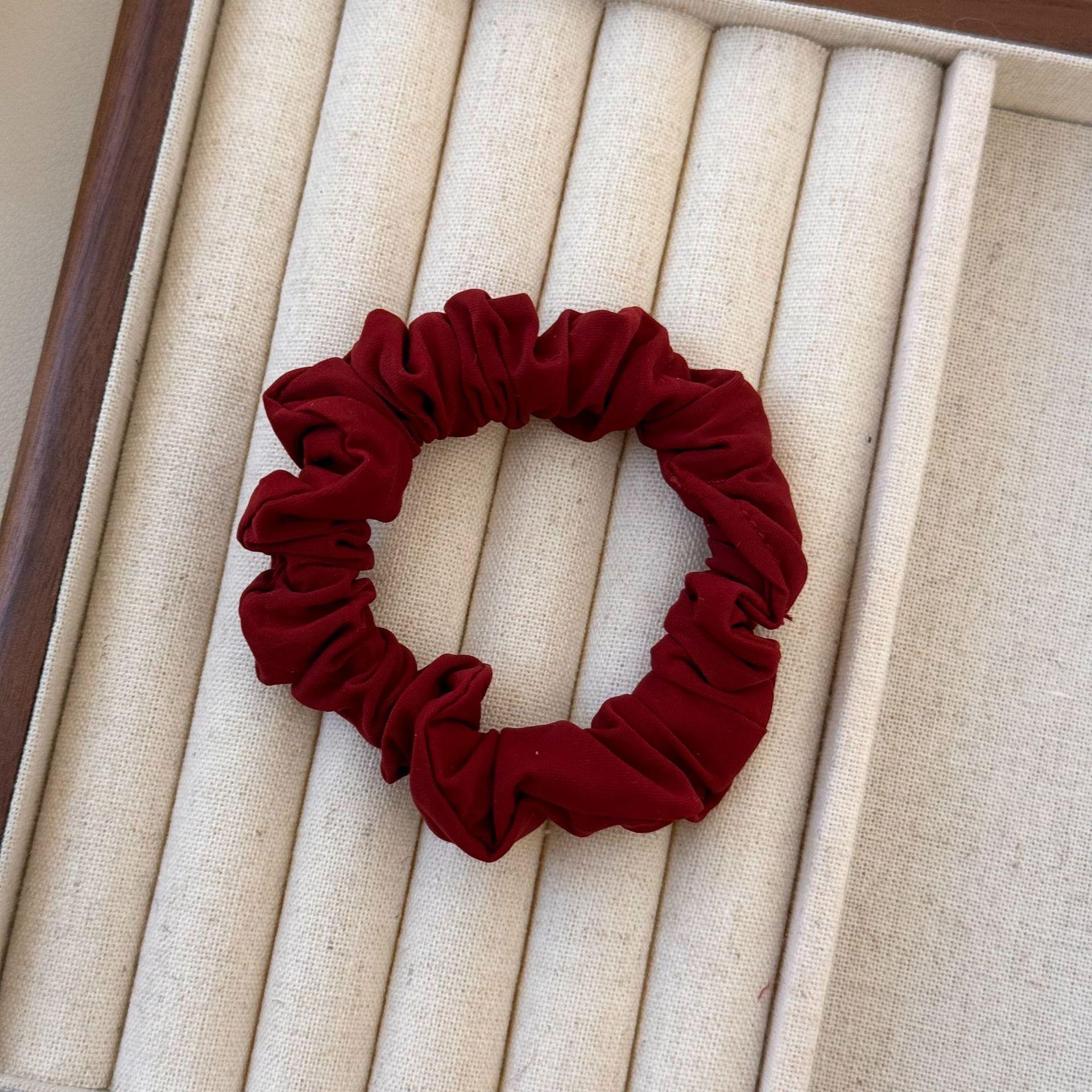 

Универсальная базовая резинка для волос из тонкой кишки с резинкой для волос для хвостика и высокой эластичностью