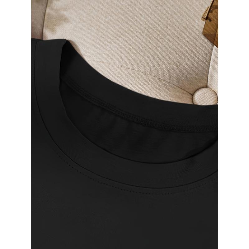 European Size Vintage Simple Fashion Cartoon "YEAR OF THE Horse" T-Shirt | Red Lanterns and Fireworks Design, Crew Neck, Short Sleeve, Comfort Fit