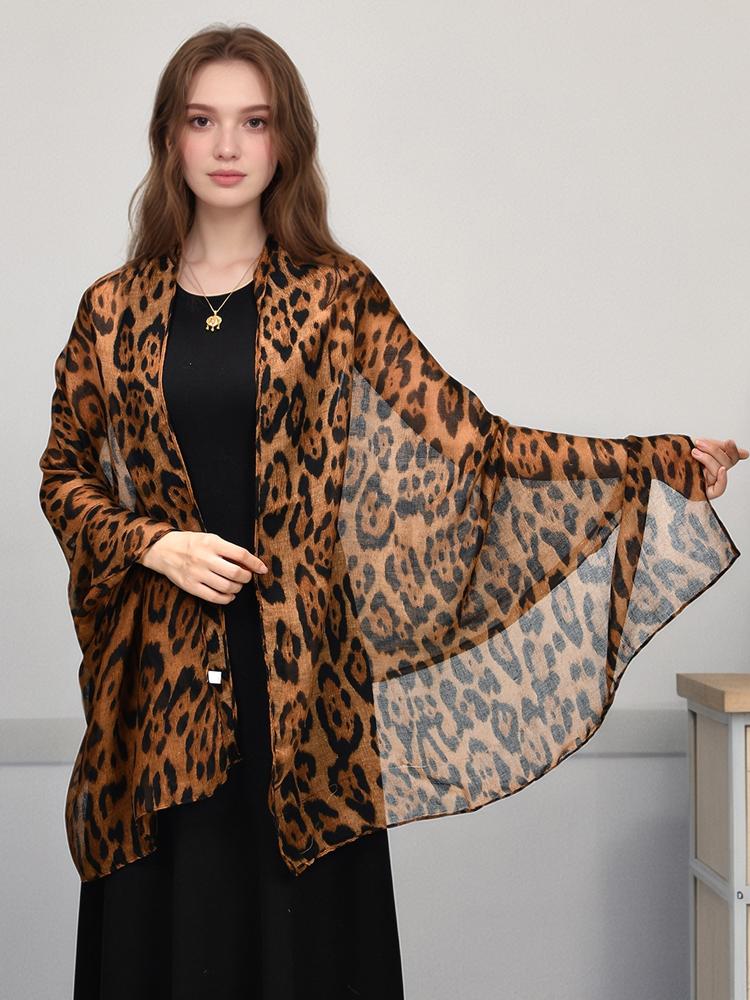 Elegantes Damen Vintage Durchsichtiges Leopardenmuster Seidenschal Kopftuch Wickeltuch Schal Sonnenschutz Bandana Hijab Damen Schal Pareo Sommer Neu