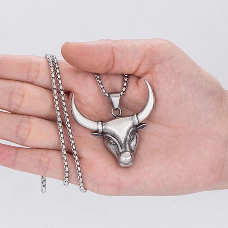 Collana con ciondolo a forma di testa di toro nordico punk retrò per uomo, gioielli classici con personalità animale