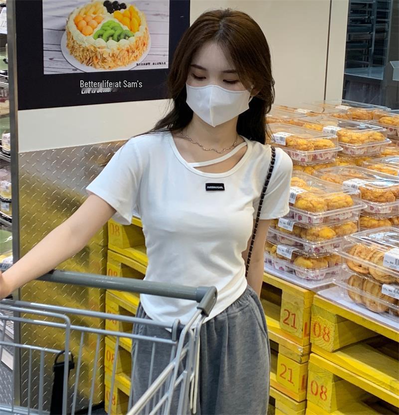 Women's 2024 Irregular Design Short-Sleeve T-Shirt - Korean Summer Style, Pure & Sexy White Spicy Girl Top