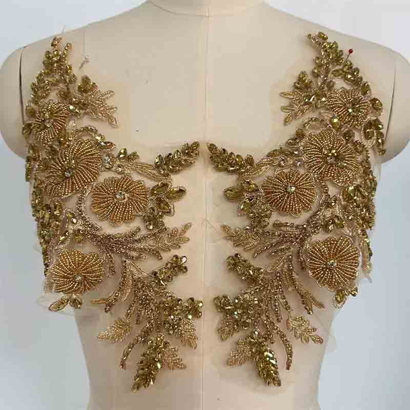 Handmade Diamond Gold Thread 3D Flower Embellishment Sew-On Rhinestones for Wedding Dresses Shoes DIY Projects-Made Felt