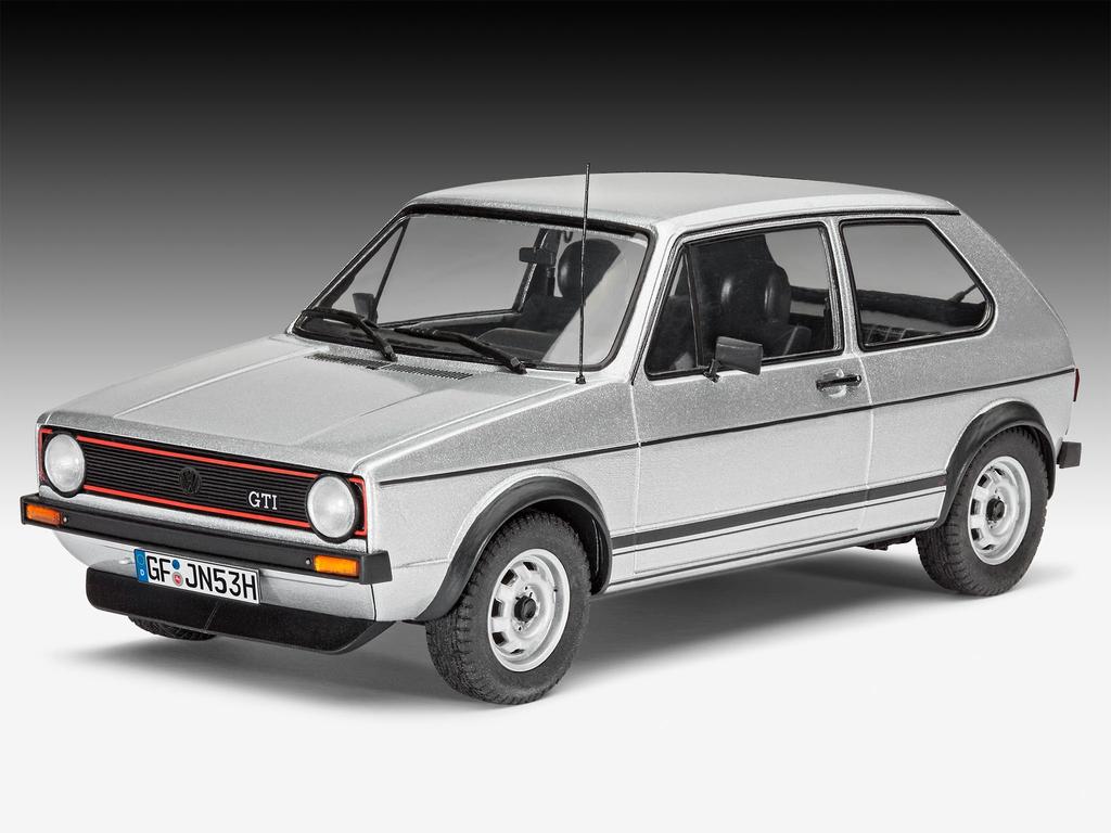 German Revell 1/24 VW Golf 1 GTI 07072 Plastic Model