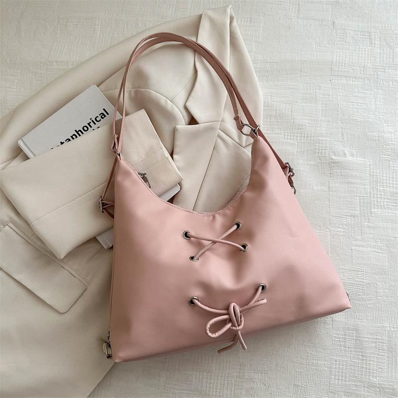 

Женская сумка-тоут большого объема из мягкой кожи, корейская версия, новая весна 2025, универсальная сумка под мышкой в стиле ins, сумка-тоут для通勤 розовый