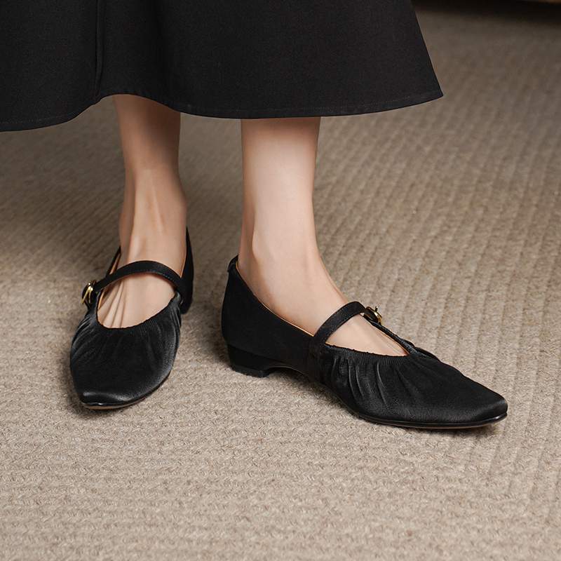 Krazing Pot Sheep Skin Summer Spring Autumn Low Heels Women Square Toe Mary Janes Shallow Pleated Decoration Pumps