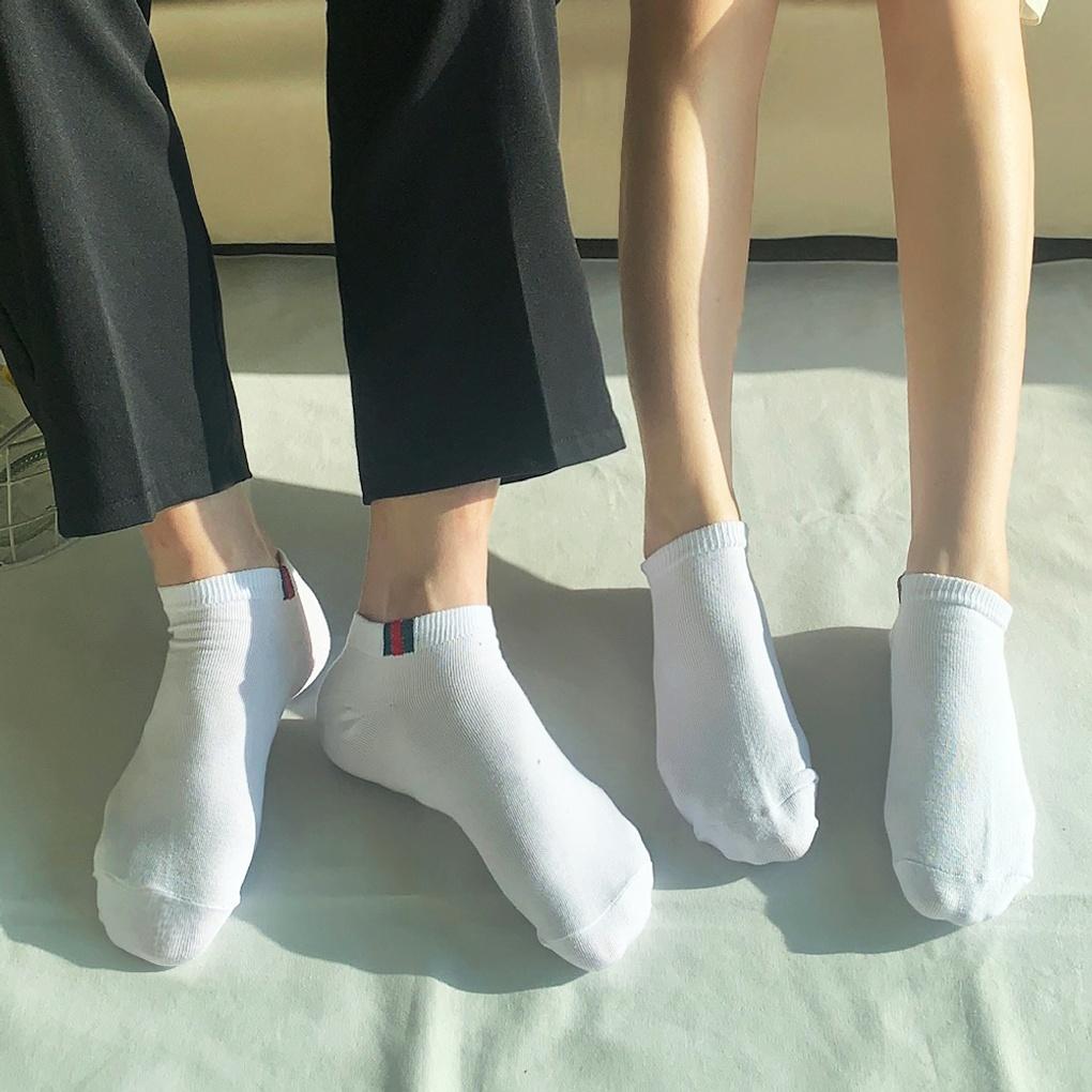 6 Pairs of 3-point Sneaker Socks for Men and Women