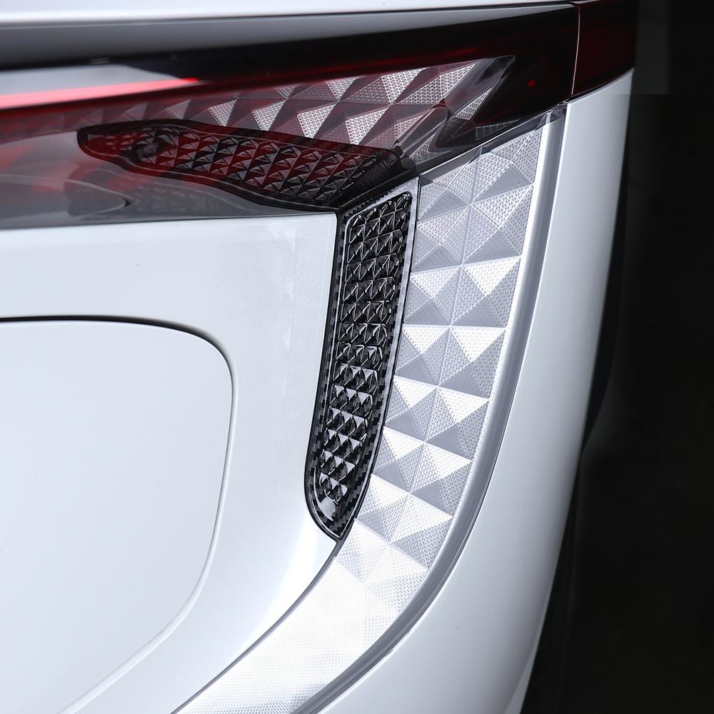 2PCS Carbon Fiber Red Black Taillight Trim Covers Frame Trim For Kia EV6 2022-2026 Exterior Accessories