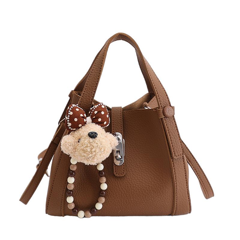 Feel casual portable bucket bag women's 2026 winter new fashion versatile shoulder messenger bag