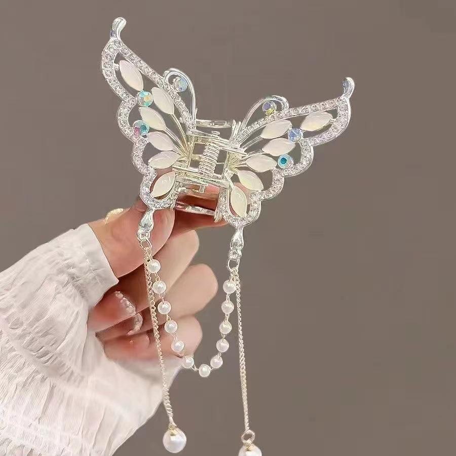 Glitter Shark Grip Clips Korean Style Sweety Romantic Hair Claws Butterfly Shape Girls Pearl Tassel Metal Jewelry Hair Accessory