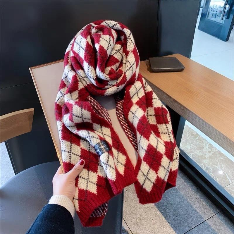 Stilvoller Weihnachtsrinde Schneemann Winter Schal Warmer Wickel; Rotes Saisonales Studentenpaar Geschenk für Nackenschutz