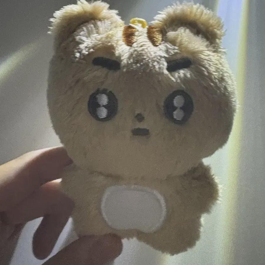 

Продавая Это, Тэхён, Tomorrow X Together