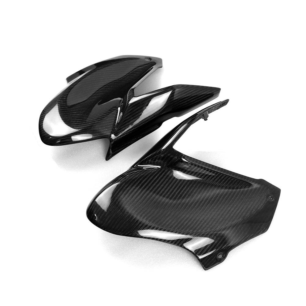 Kawasaki Z900 Carbon Fiber Fuel Tank Side Panel Cover