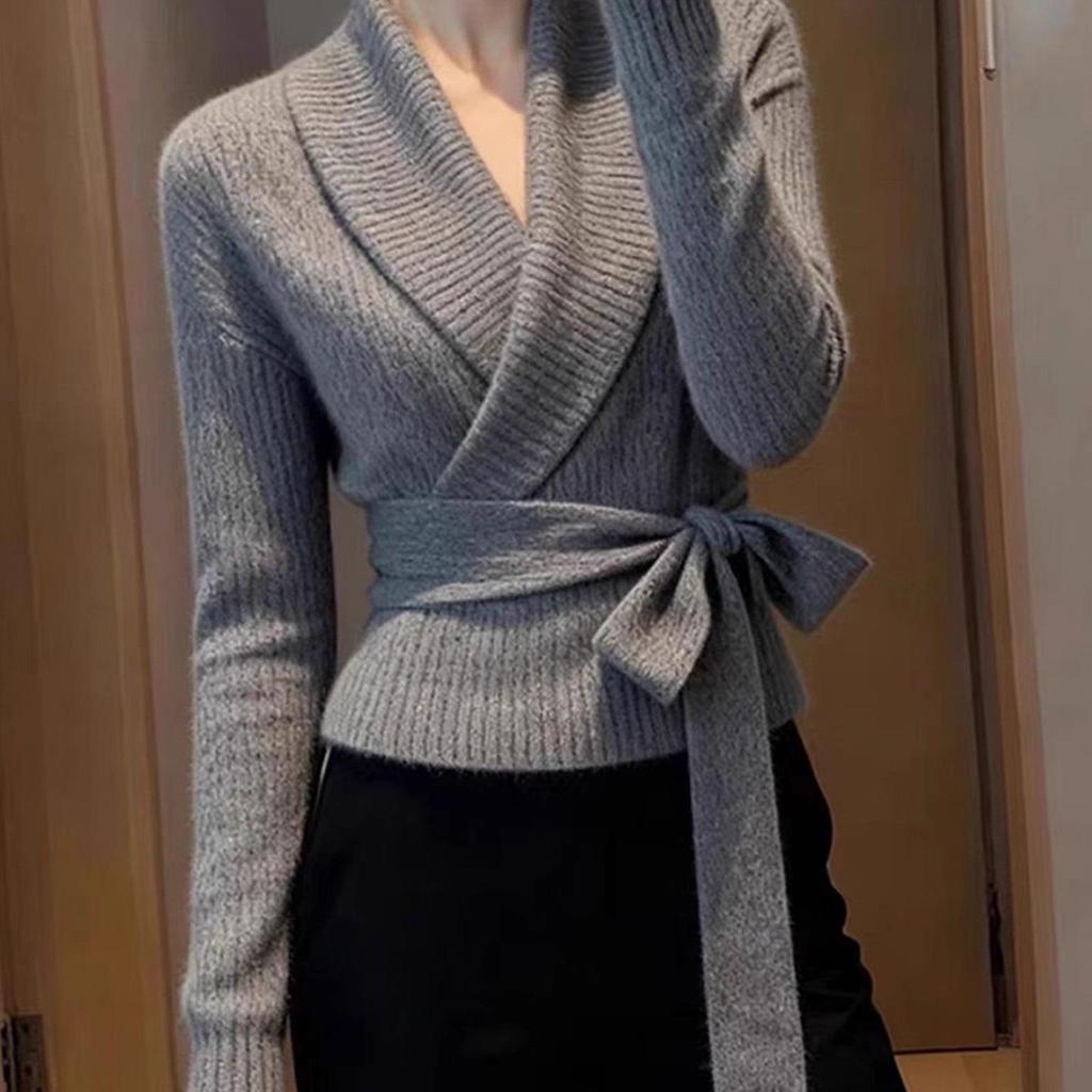 European Lace-Up Cashmere Sweater - Slimming, Versatile, Long-Sleeved Top for Autumn/Winter 2025