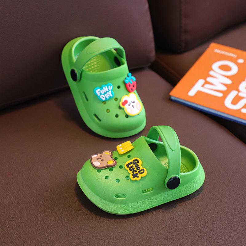 Zoccoli Estivi Traspiranti Antiscivolo per Bambini: Pantofole e Sandali Carini a Fumetti a Punta Chiusa per Bambini e Bambine
