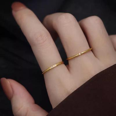 Anel Feminino de Aço Titânio 18K Ultrafino que Não Desbota: Design Chique, de Alta Qualidade e Personalizado