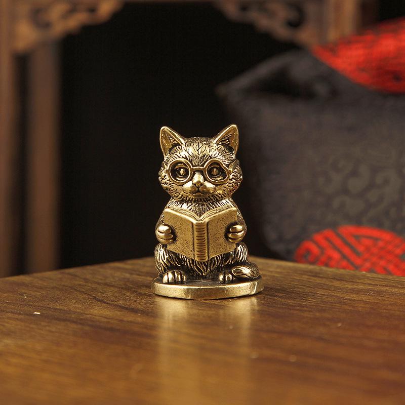 Solidny Mosiężny Kot Statuetka Mini Kotek Kot Miniaturowe Figurki Zwierzęta Figurki Rękodzieło Ozdoba Biurka Akcesoria do Dekoracji Domu