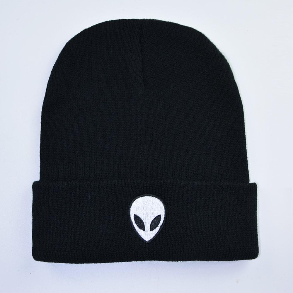Winter Hip-hop Beanies Hat for Men Big Eye Embroided Street Wear Punk Hat Knitted Bonnet Cap Fashionable Skulles Beanie Hat Male