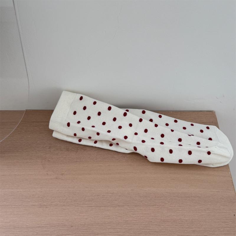 Autumn and Winter Polka Dot Boneless Socks, Mid-calf Socks, Versatile Casual Socks, Soft Cotton Socks